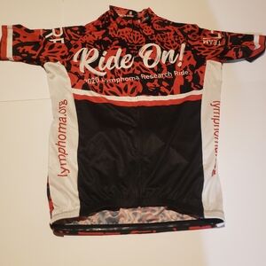 Vomax unisex black and red Lymphoma research ride cycling jersey. Size S.